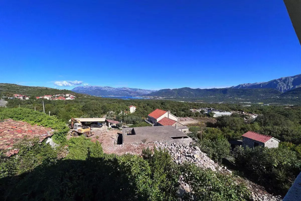 House 130m² in Montenegro, Radanovici. Priced at 355000€ rent photo-6