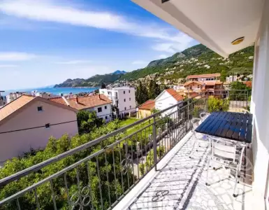 Buy in Montenegro for 300000€