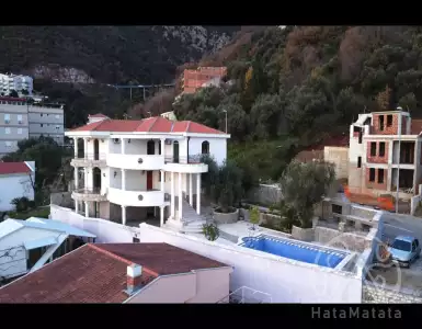 Buy in Montenegro for 1200000€