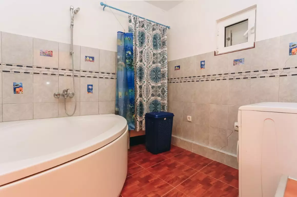 House 121m² in Montenegro, Budva. Priced at 350000€ rent photo-3