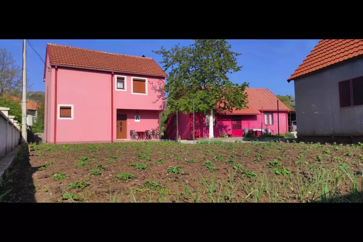 House 163m² in Montenegro, Cetinje. Priced at 155000€ rent photo-1