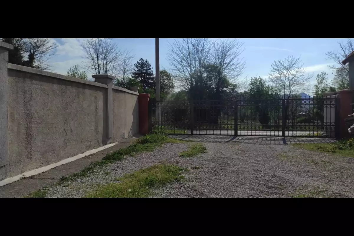 House 163m² in Montenegro, Cetinje. Priced at 155000€ rent photo-5