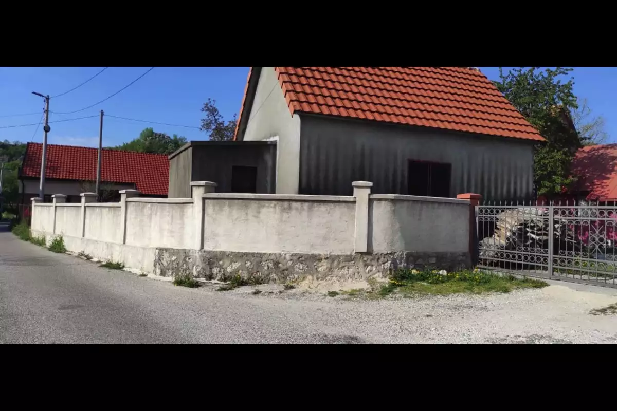 House 163m² in Montenegro, Cetinje. Priced at 155000€ rent photo-6