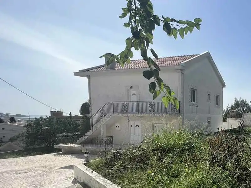 House 236m² in Montenegro, Susanj. Priced at 380000€ rent photo-19