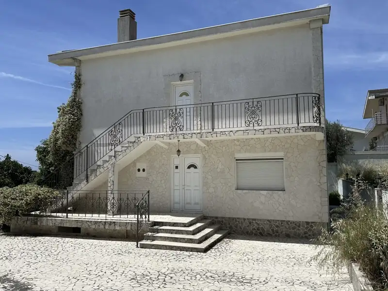 House 236m² in Montenegro, Susanj. Priced at 380000€ rent photo-44