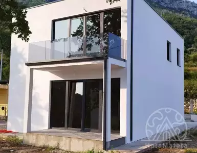 Buy in Montenegro for 216000€