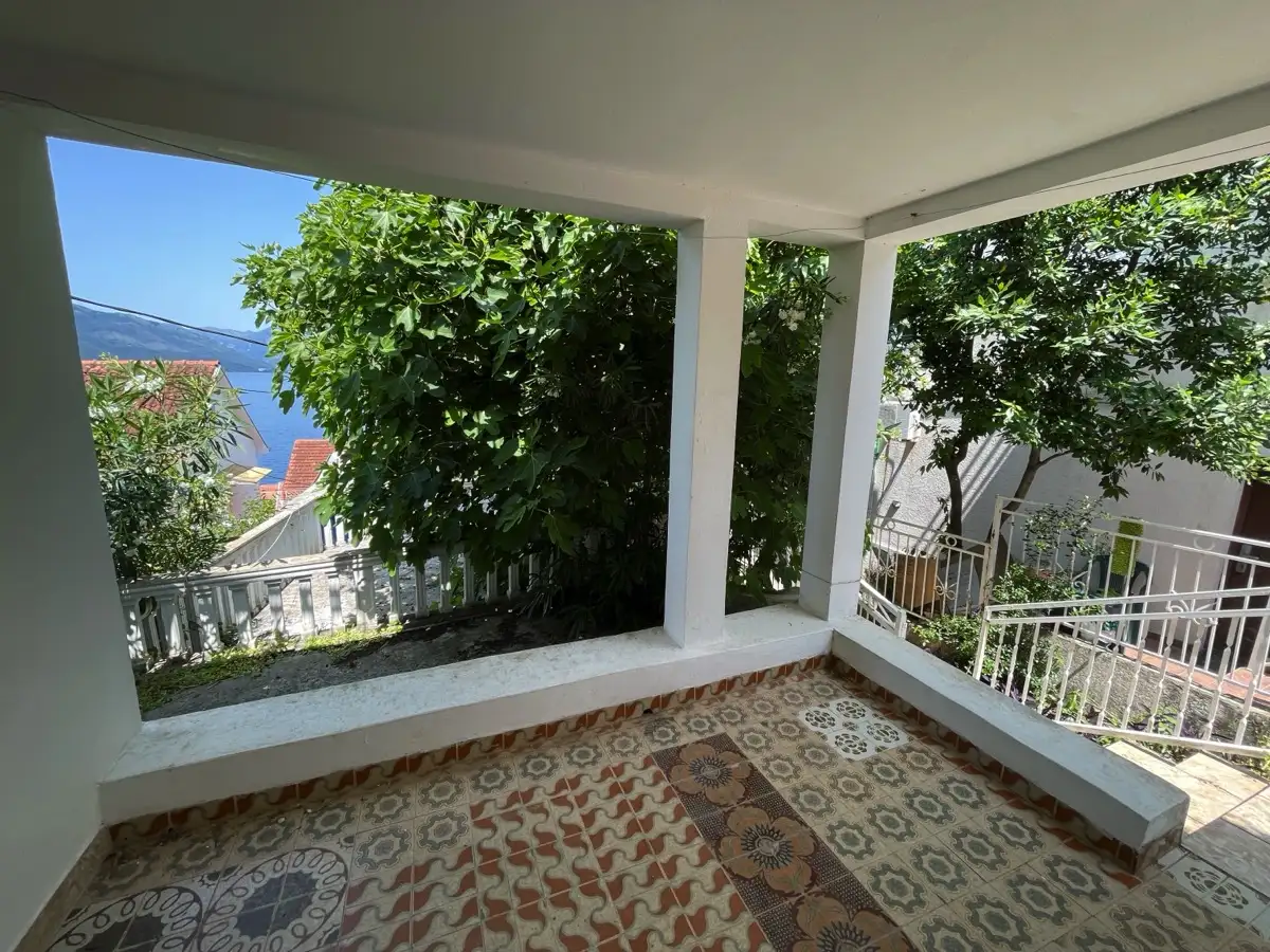 House 168m² in Montenegro, Krasici. Priced at 210000€ rent photo-3
