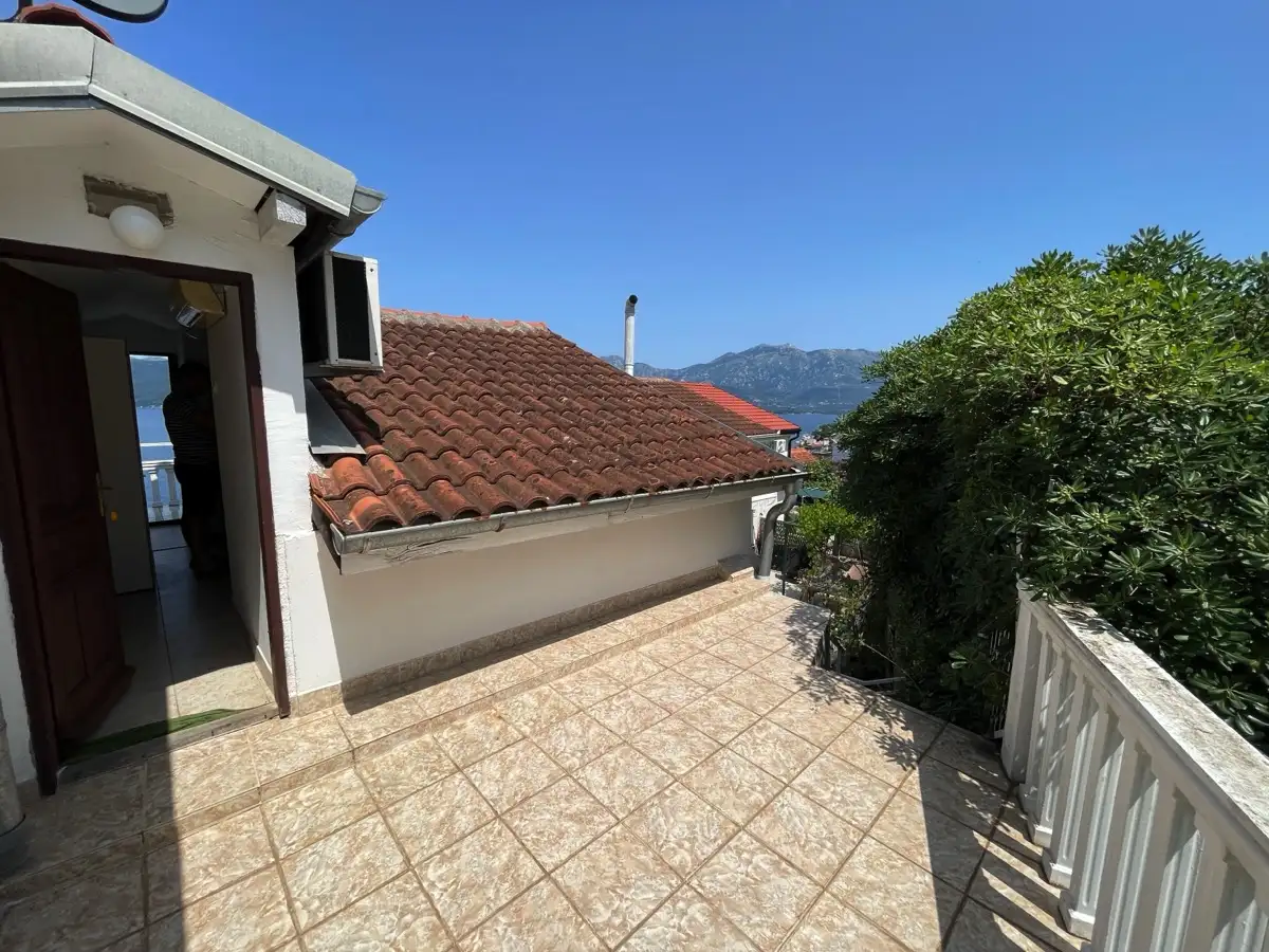 House 168m² in Montenegro, Krasici. Priced at 210000€ rent photo-11