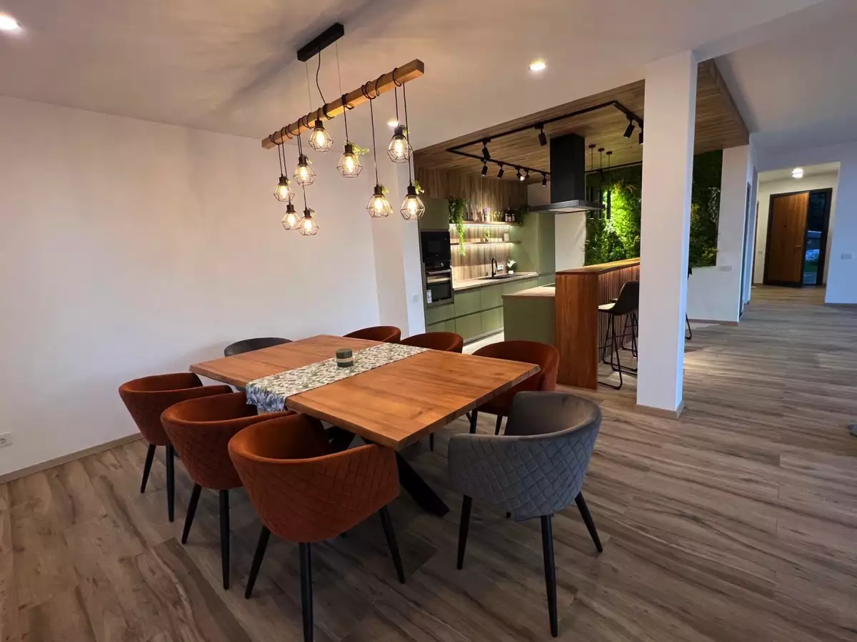 House 480m² in Montenegro, Kavac. Priced at 1750000€ rent photo-9