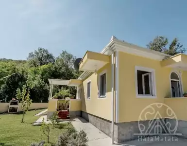 Buy in Montenegro for 300000€