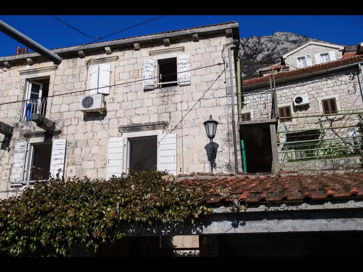 House 134m² in Montenegro, Perast. Priced at 840000€ rent photo-9