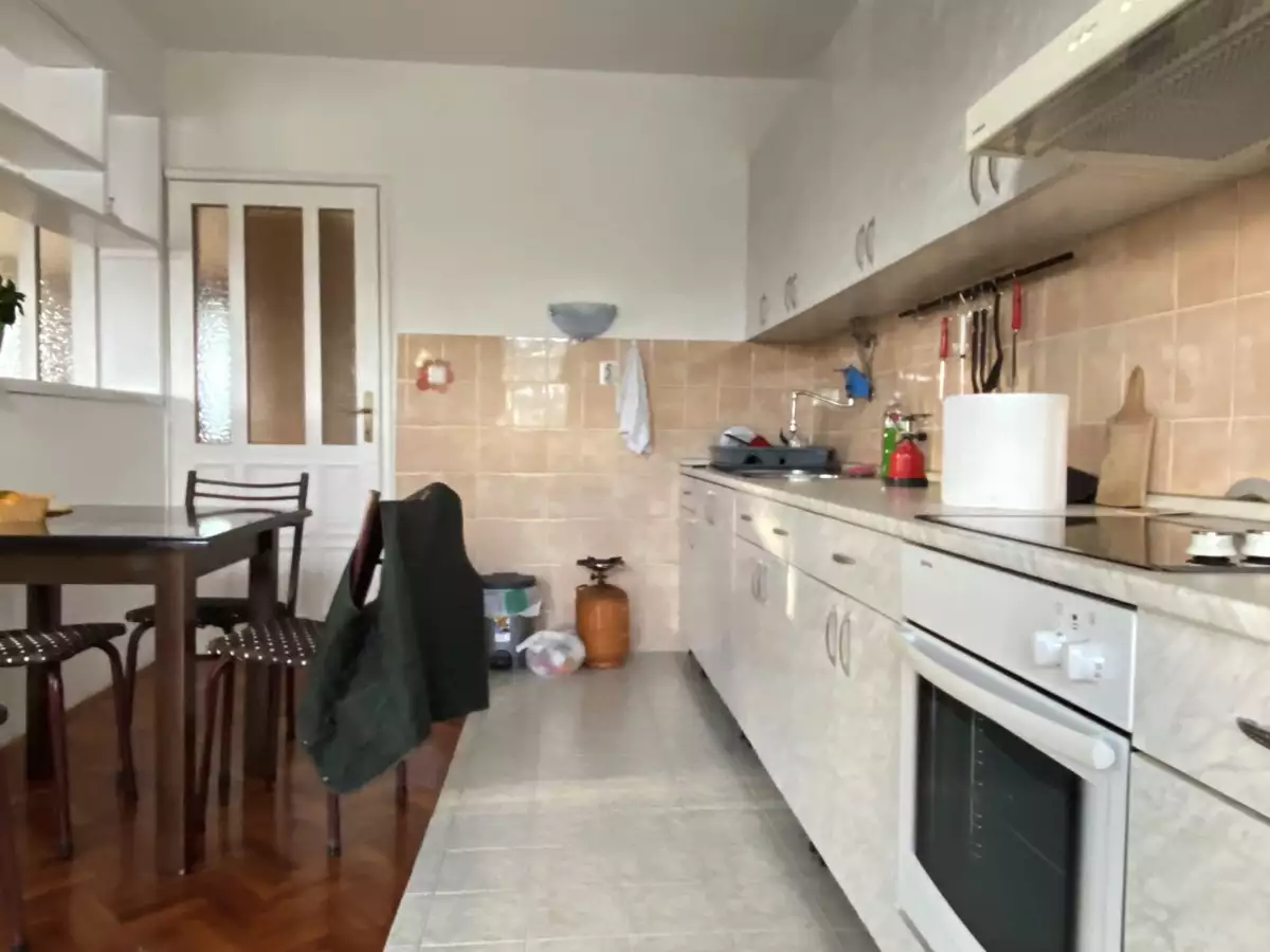 House 164m² in Spain, Barcelona. Priced at 250000€ rent photo-4