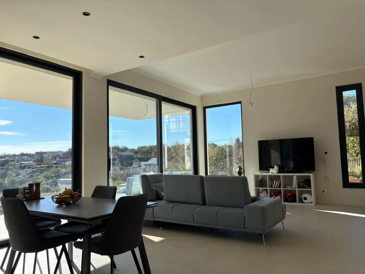 House 165m² in Montenegro, Herceg Novi. Priced at 590000€ rent photo-14