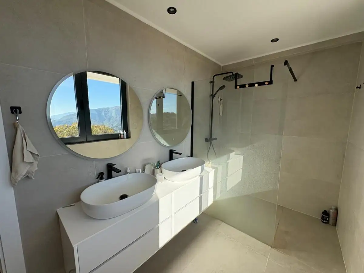 House 165m² in Montenegro, Herceg Novi. Priced at 590000€ rent photo-15