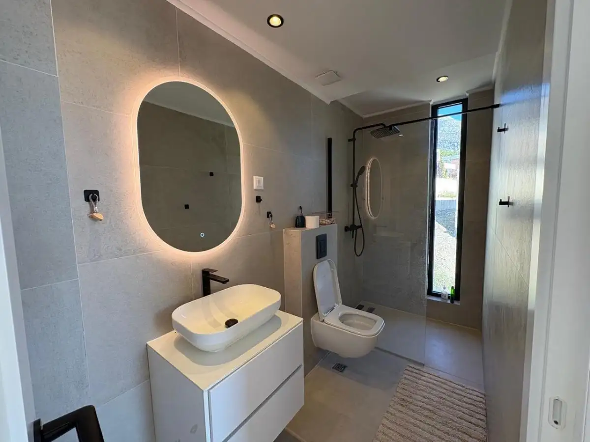 House 165m² in Montenegro, Herceg Novi. Priced at 590000€ rent photo-17