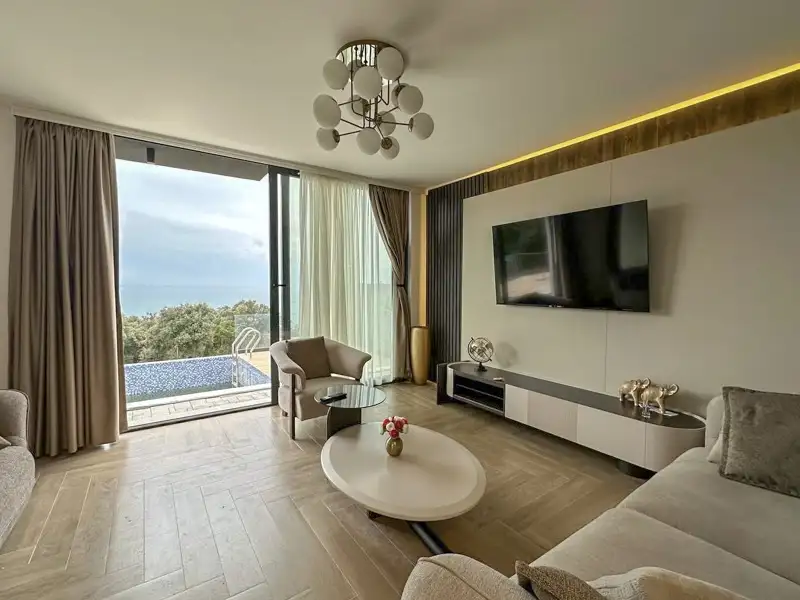 House 167m² in Montenegro, Dobra Voda. Priced at 450000€ rent photo-9