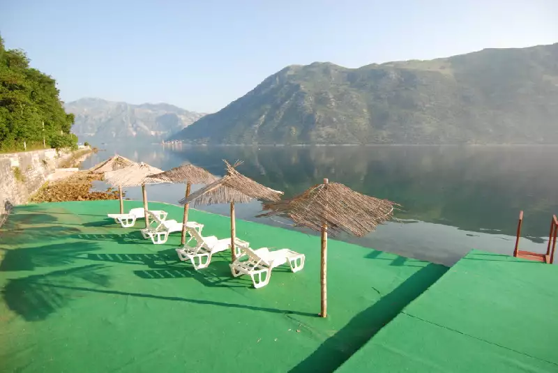 Hotels 1630m² in Montenegro, Prcanj. Priced at 2700000€ rent photo-7