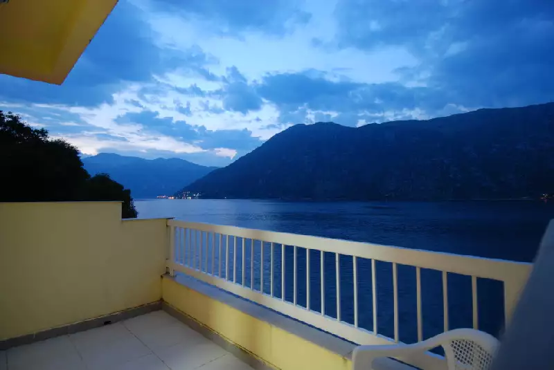 Hotels 1630m² in Montenegro, Prcanj. Priced at 2700000€ rent photo-12