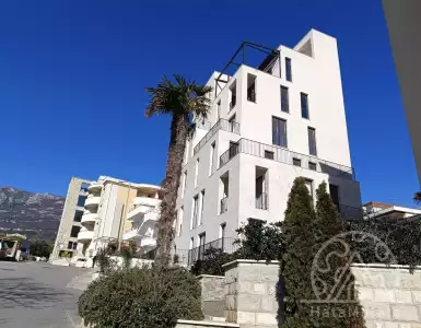 Buy in Montenegro for 200000€