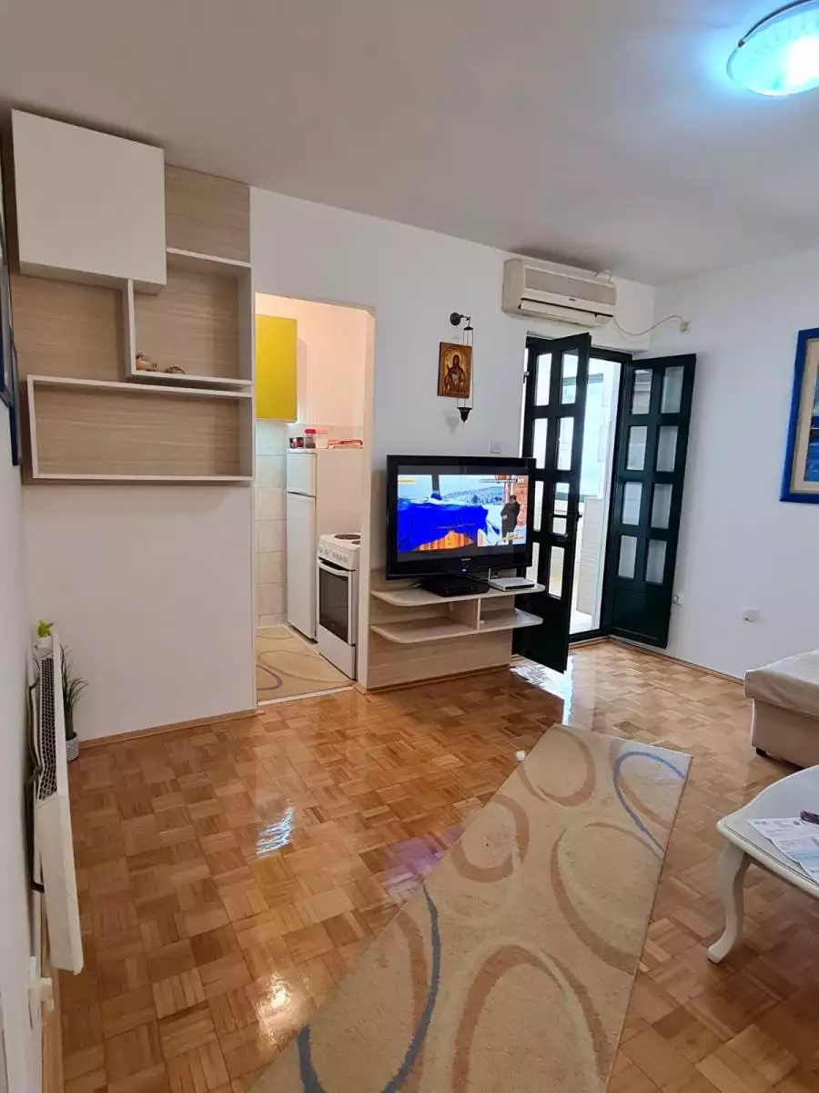 Flat 44m² in Montenegro, Petrovac. Priced at 157500€ rent photo-2