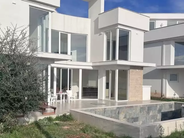 House 467m² in Montenegro, Krimovica. Priced at 450000€ rent photo-3