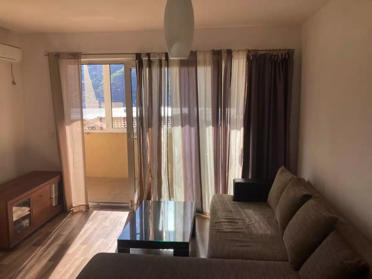 Flat 48m² in Montenegro, Kamenari. Priced at 99000€ rent photo-3