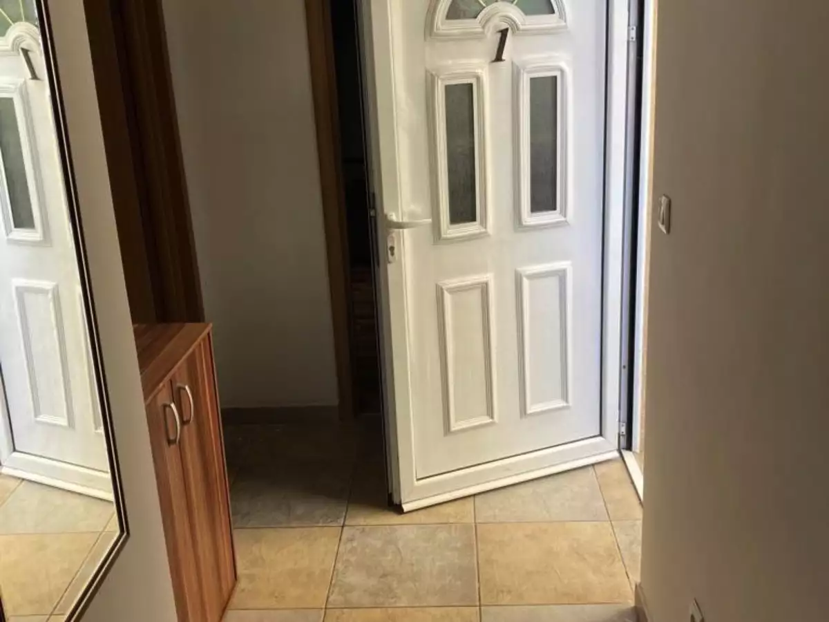 Flat 48m² in Montenegro, Kamenari. Priced at 99000€ rent photo-4