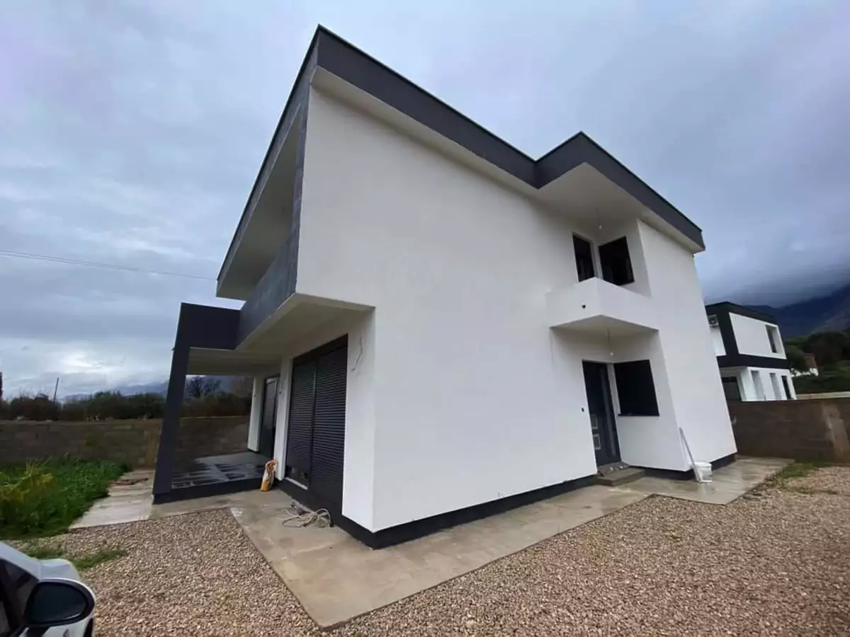 House 190m² in Spain, Barcelona. Priced at 235000€ rent photo-1