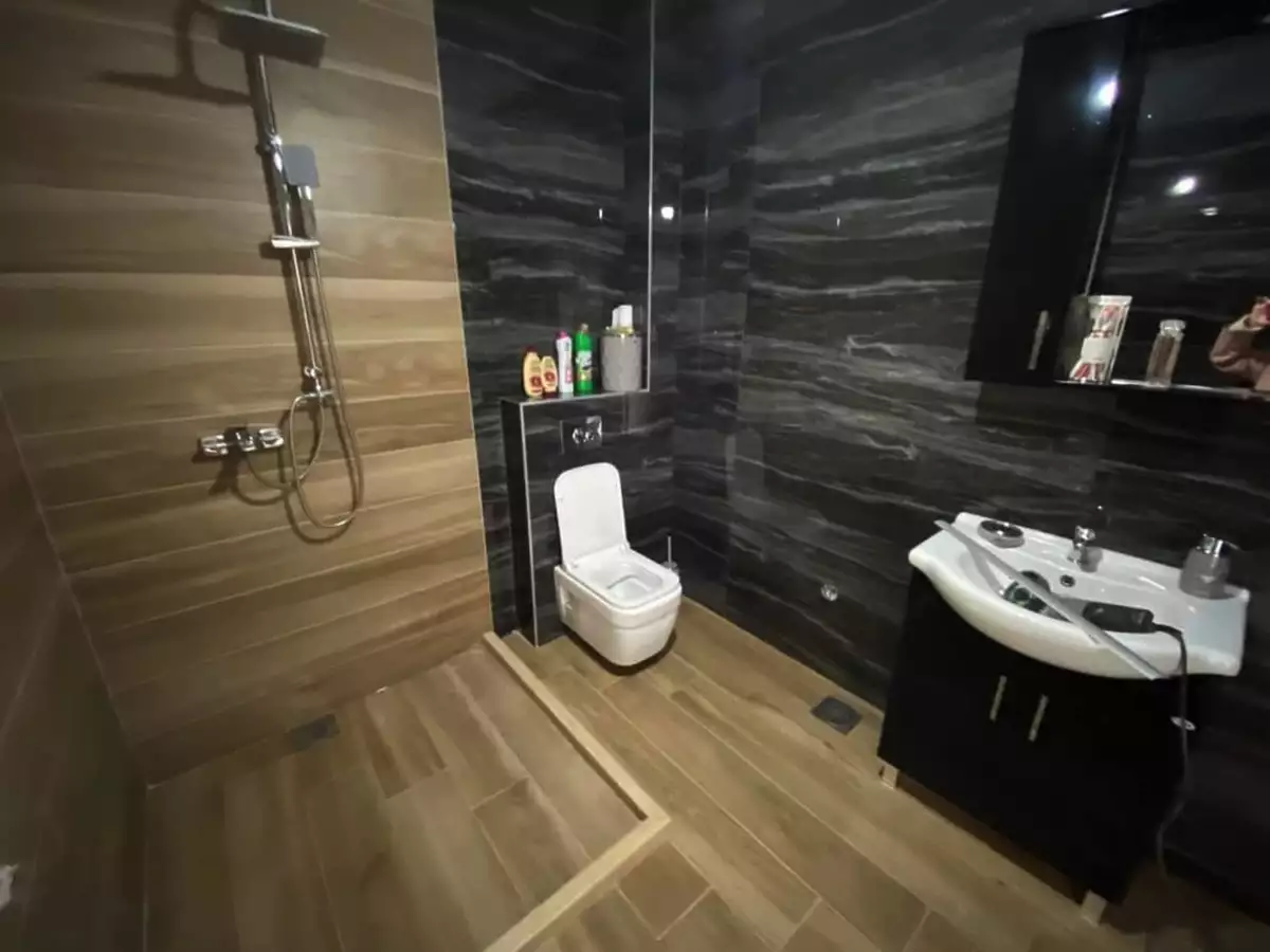 House 190m² in Spain, Barcelona. Priced at 235000€ rent photo-5