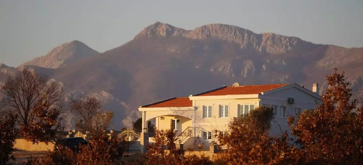House 500m² in Montenegro, Ulcinj. Priced at 850000€ rent photo-1