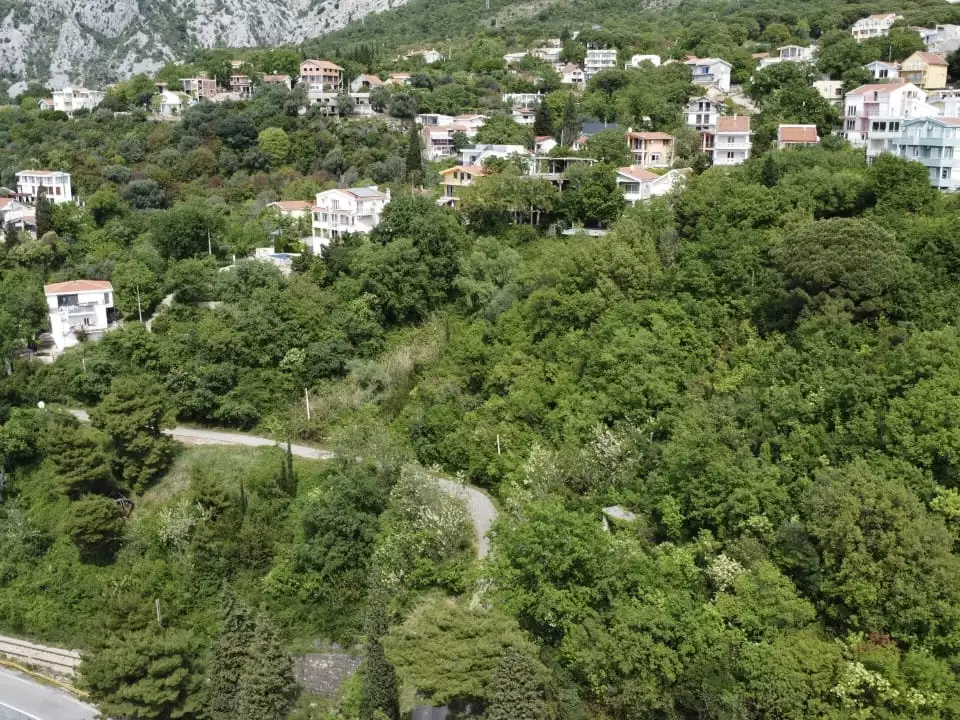 Land 1m² in Montenegro, Sutomore. Priced at 75000€ rent photo-2