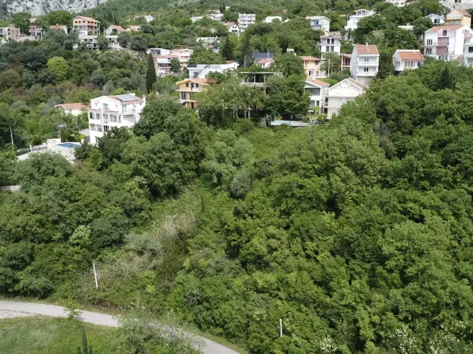 Land 1m² in Montenegro, Sutomore. Priced at 75000€ rent photo-8