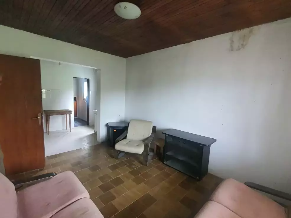 House 135m² in Spain, Barcelona. Priced at 145000€ rent photo-12