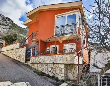 Buy in Montenegro for 220000€