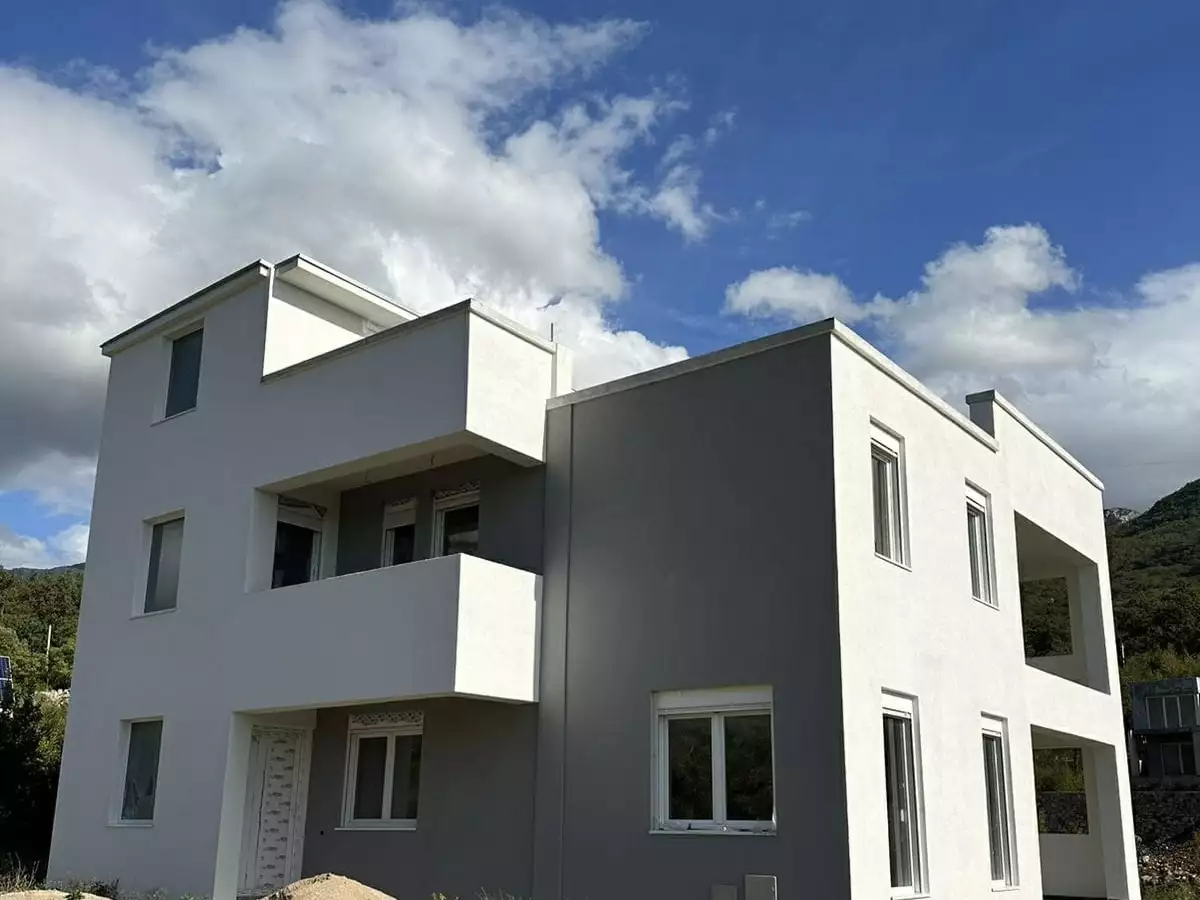 House 261m² in Spain, Barcelona. Priced at 270000€ rent photo-6