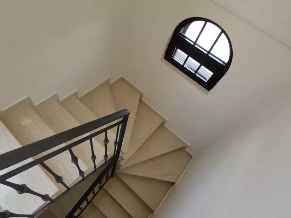 House 200m² in Montenegro, Sutomore. Priced at 420000€ rent photo-4