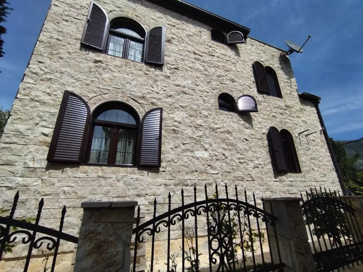 House 200m² in Montenegro, Sutomore. Priced at 360000€ rent photo-47