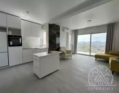 Buy in Spain for 128000€