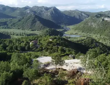 Buy in Montenegro for 225000€