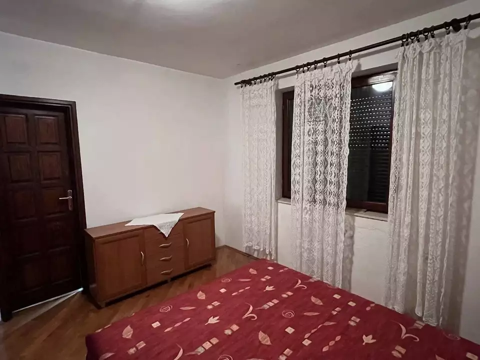 House 240m² in Montenegro, Kumbor. Priced at 650000€ rent photo-15