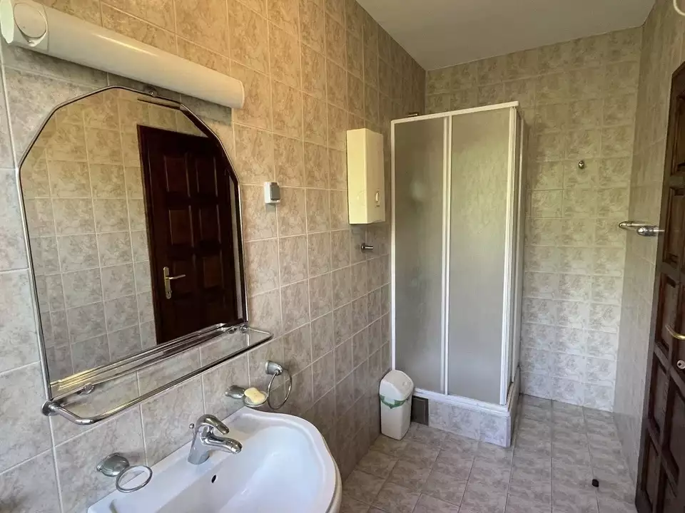 House 240m² in Montenegro, Kumbor. Priced at 650000€ rent photo-23