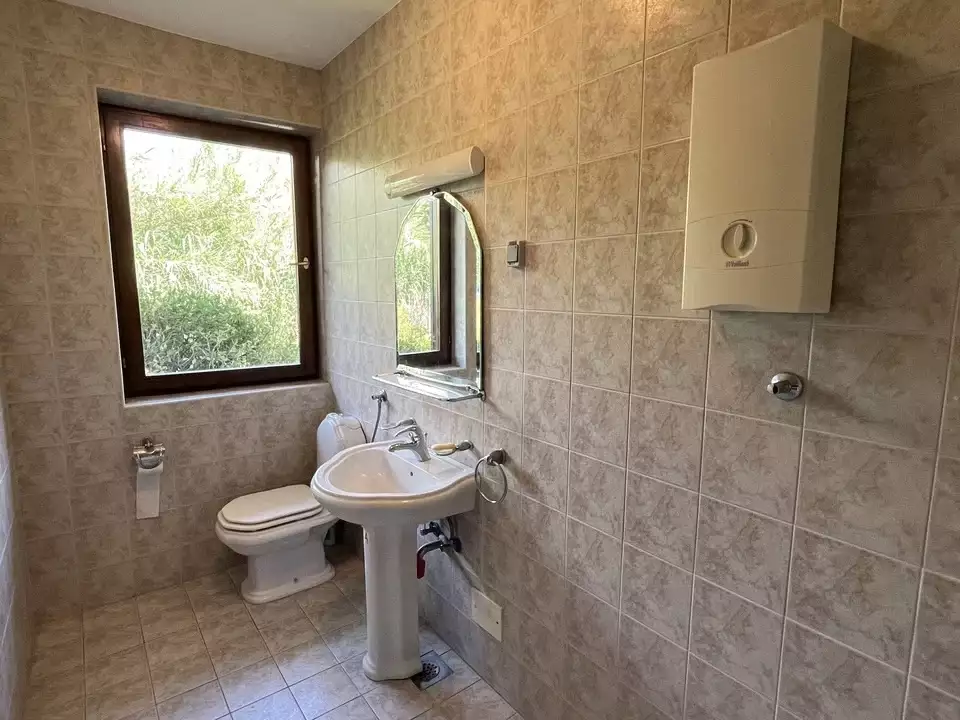House 240m² in Montenegro, Kumbor. Priced at 650000€ rent photo-24