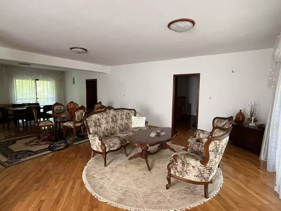 House 240m² in Montenegro, Kumbor. Priced at 650000€ rent photo-29