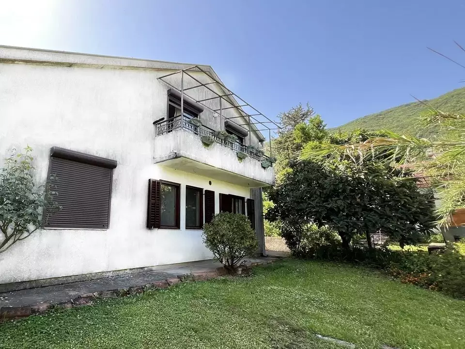 House 240m² in Montenegro, Kumbor. Priced at 650000€ rent photo-50