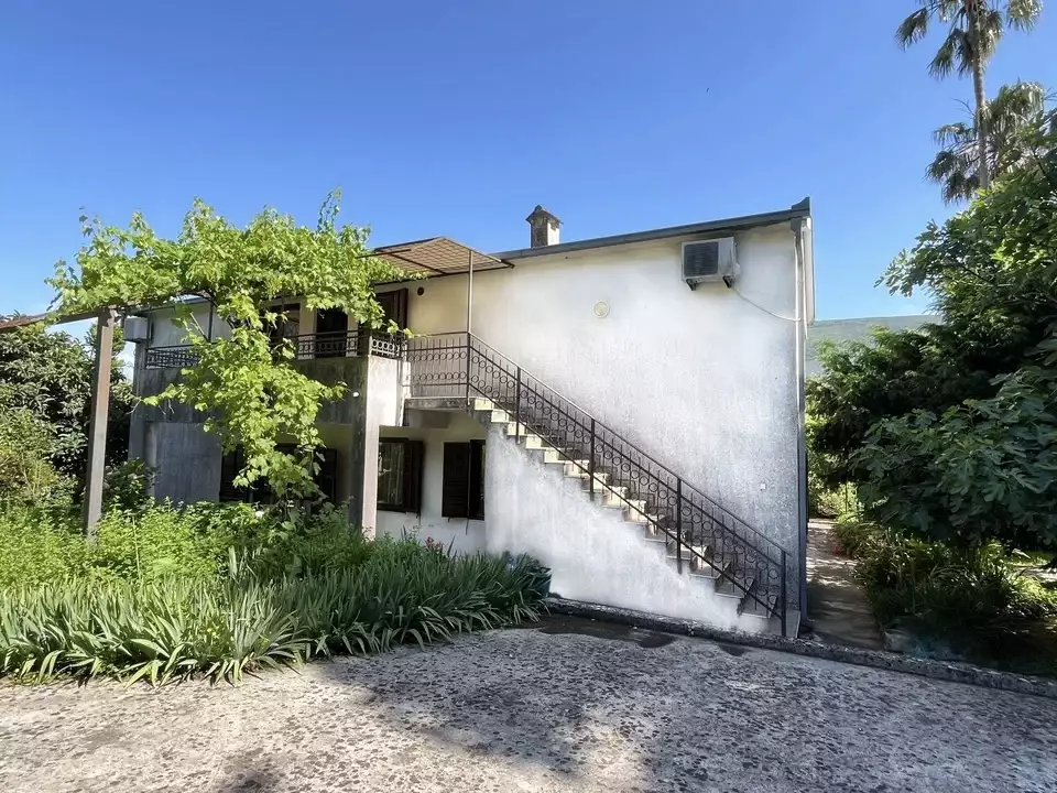 House 240m² in Montenegro, Kumbor. Priced at 650000€ rent photo-52