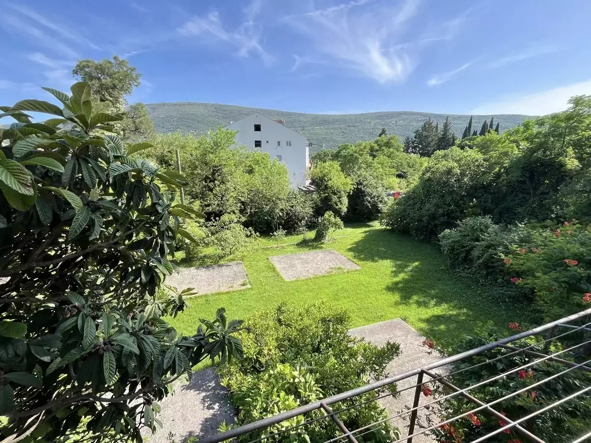 House 240m² in Montenegro, Kumbor. Priced at 650000€ rent photo-55