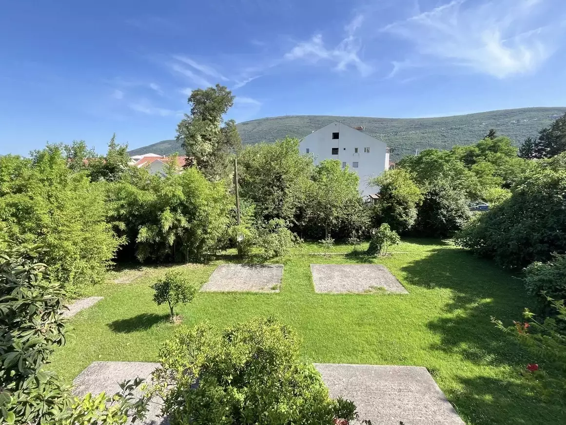 House 240m² in Montenegro, Kumbor. Priced at 650000€ rent photo-57