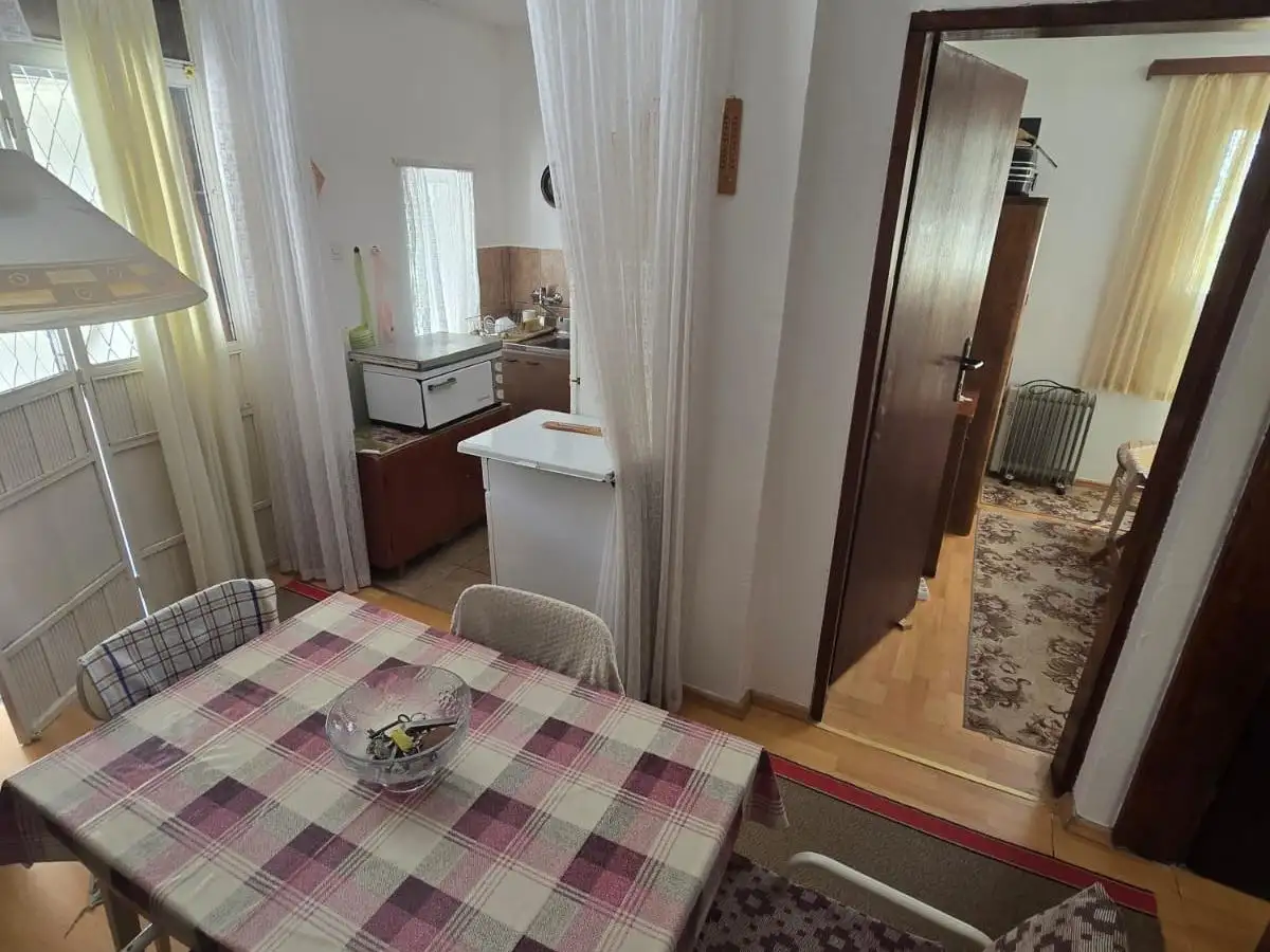 House 52m² in Montenegro, Sutomore. Priced at 65000€ rent photo-4