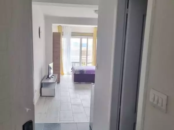 Flat 33m² in Montenegro, Bijela. Priced at 73000€ rent photo-7