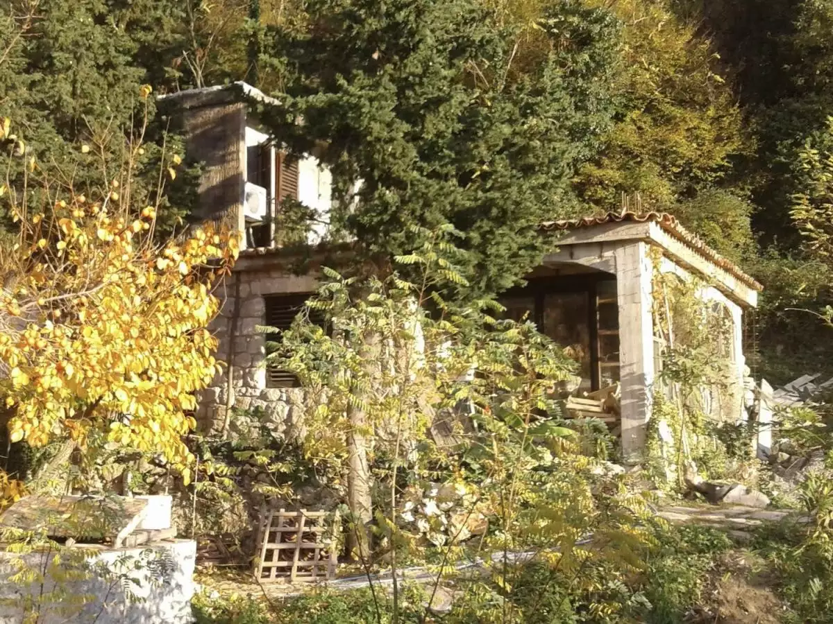 Land 1m² in Montenegro, Bularica. Priced at 250000€ rent photo-4